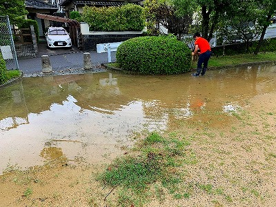 公園掃除にて